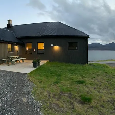 Кемпинг Bedehuset Basecamp Senja